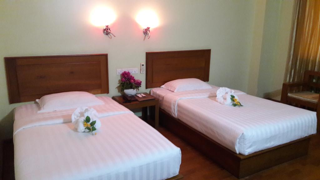 Shwe Phyu Hotel Mandalay Luaran gambar