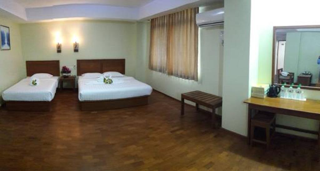 Shwe Phyu Hotel Mandalay Luaran gambar