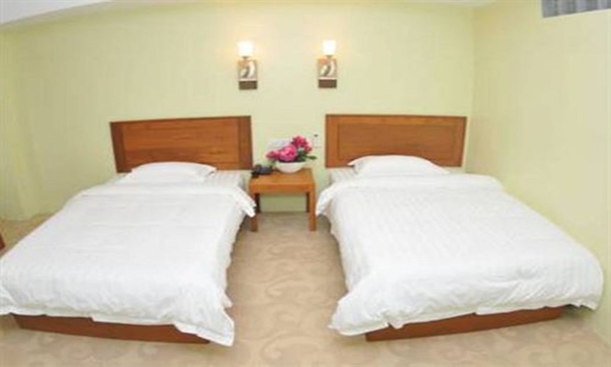 Shwe Phyu Hotel Mandalay Luaran gambar