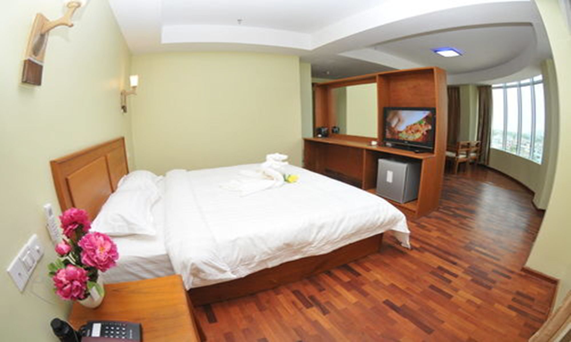 Shwe Phyu Hotel Mandalay Luaran gambar