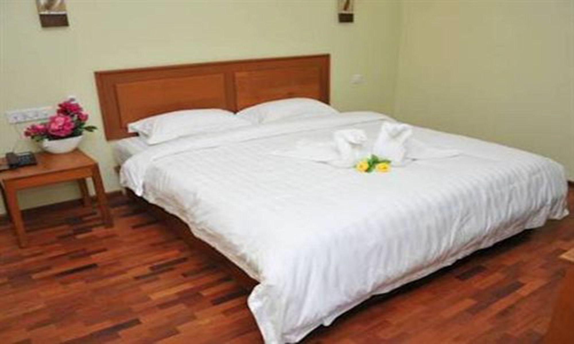 Shwe Phyu Hotel Mandalay Luaran gambar