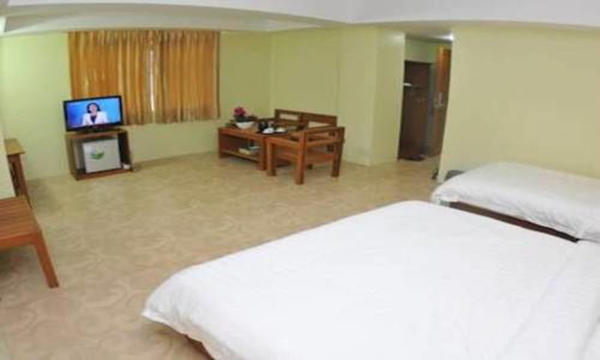 Shwe Phyu Hotel Mandalay Luaran gambar